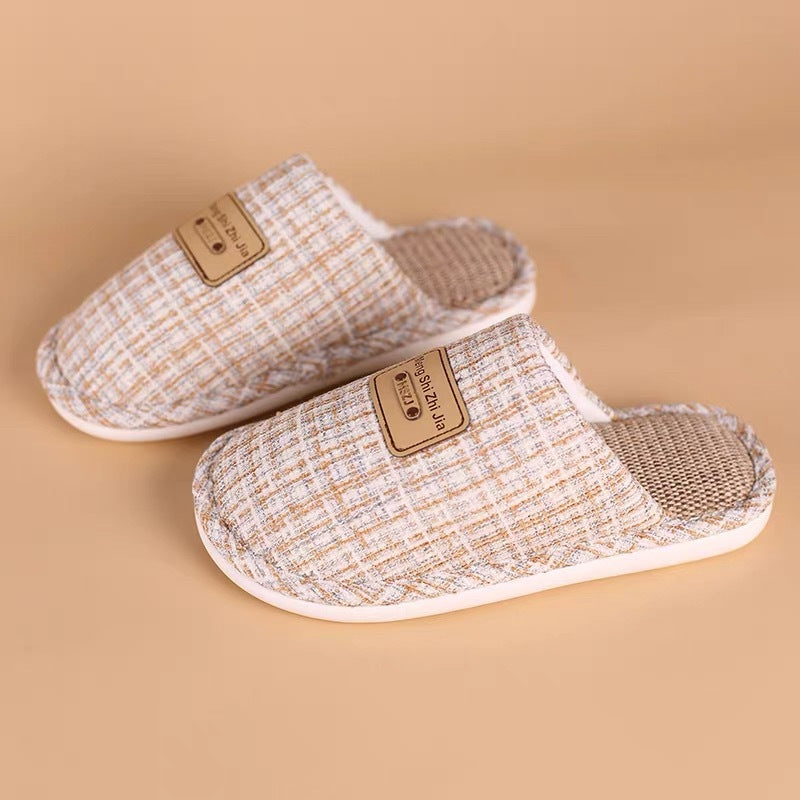 Men Women Winter Plush House Slippers, Closed Toe Warm Fuzzy Cotton Slippers, Non-Slip TPR Sole Indoor Home Slippers for Bedroom Living Room